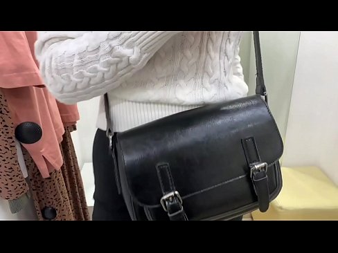 ❤️ Verejná masturbácia mladej sučky FeralBerry s robertkom v skúšobnej miestnosti ❌ Jedinečné porno na sk.xxxner.ru ❌❤